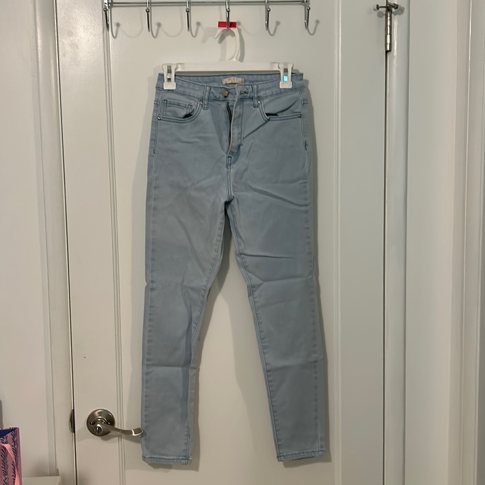 Forever 21 Denim Skinny Jeans Size 27